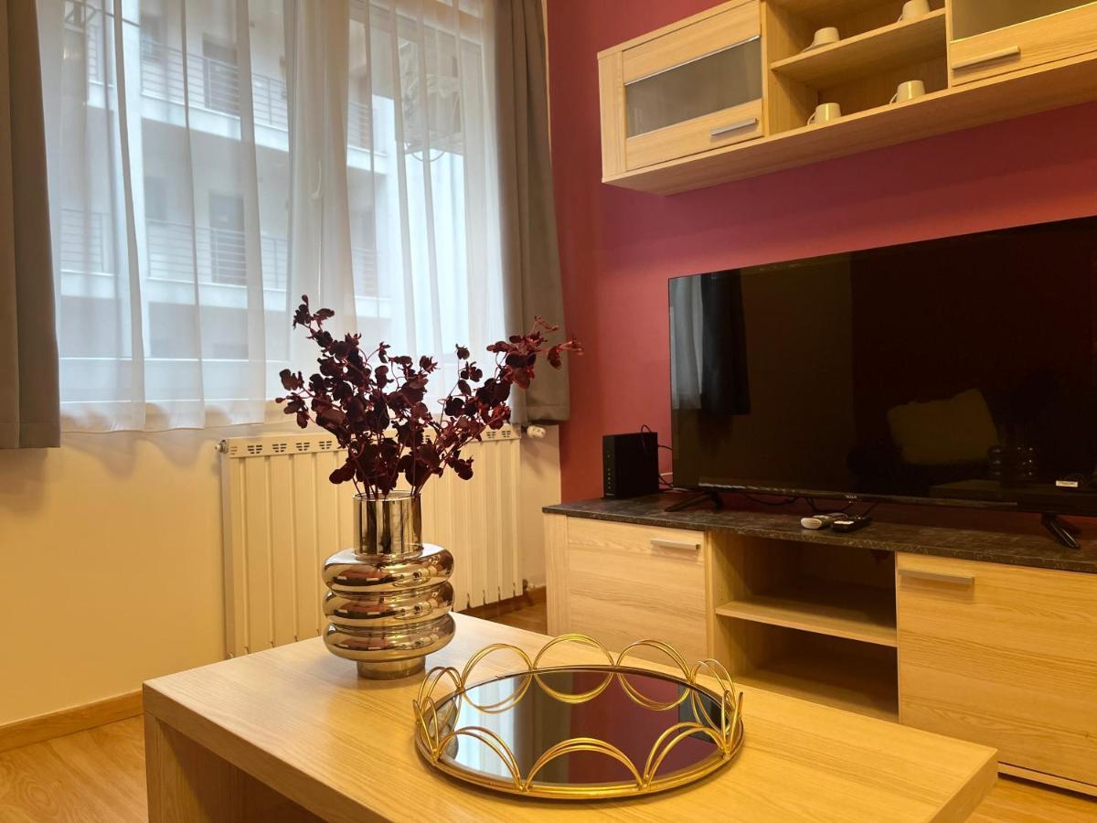 شقة Corvin Pearl Deluxe بودابست المظهر الخارجي الصورة
